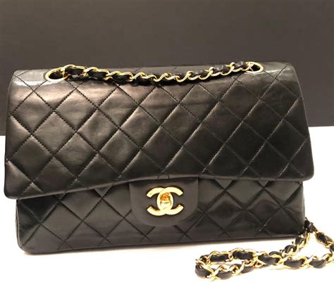 chanel 2 55 prix|chanel vintage 2.55 bag price.